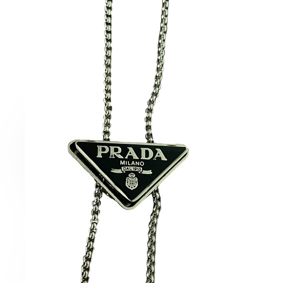 Praga Triangle logo Key chain - Picture 2 of 5